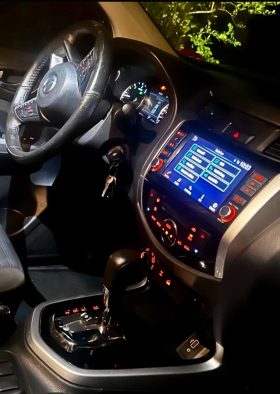 Excelente 2021 Nissan Frontier
