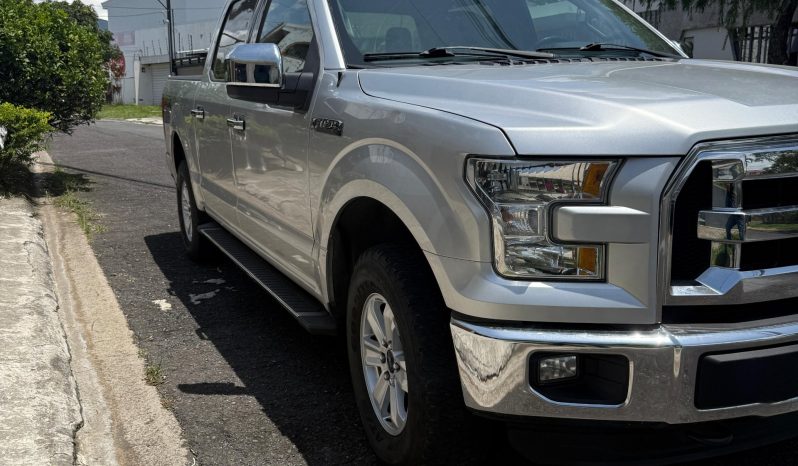 Excelente 2016 Ford F-Series (F150, F250, F350, F450) lleno