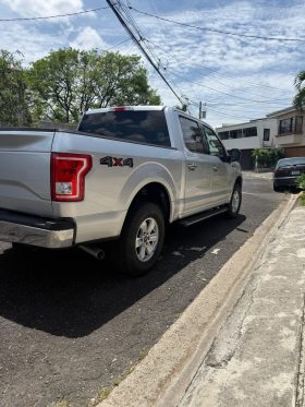 Excelente 2016 Ford F-Series (F150, F250, F350, F450)