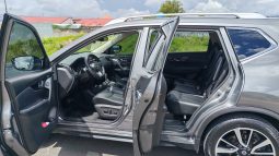 Excelente 2020 Nissan Rogue lleno
