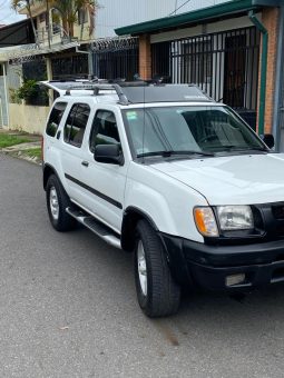 Bueno 2001 Nissan Xterra lleno