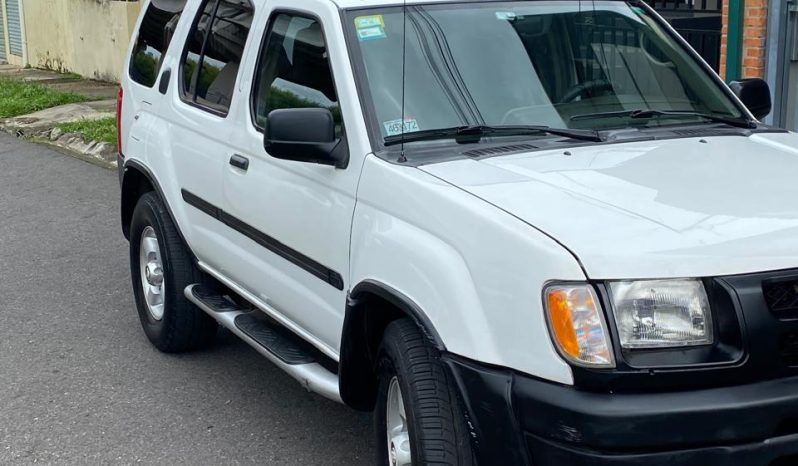 Bueno 2001 Nissan Xterra lleno