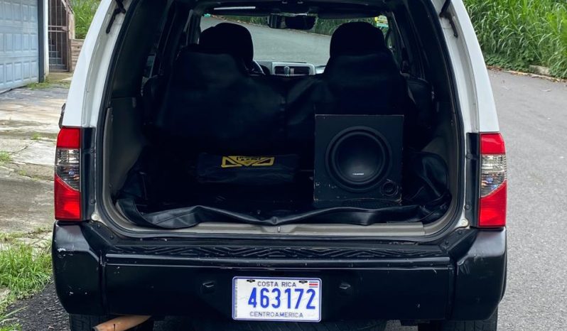 Bueno 2001 Nissan Xterra lleno