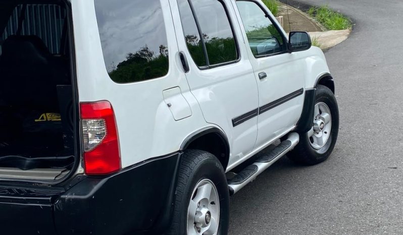 Bueno 2001 Nissan Xterra lleno