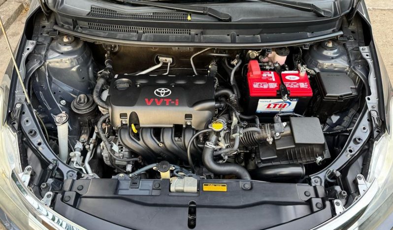2014 Toyota Yaris lleno