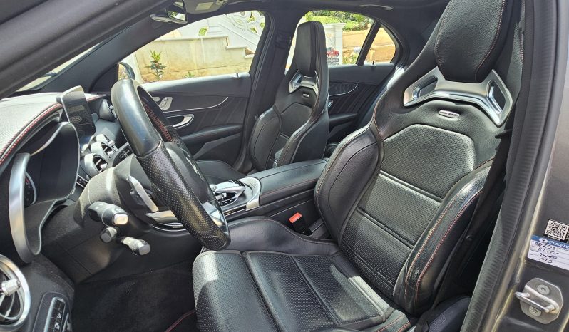 2017 Mercedes AMG GT lleno